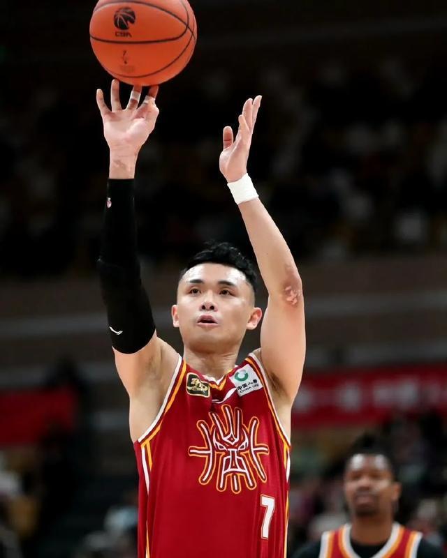 关于山西队球员表现优秀士气高涨的信息